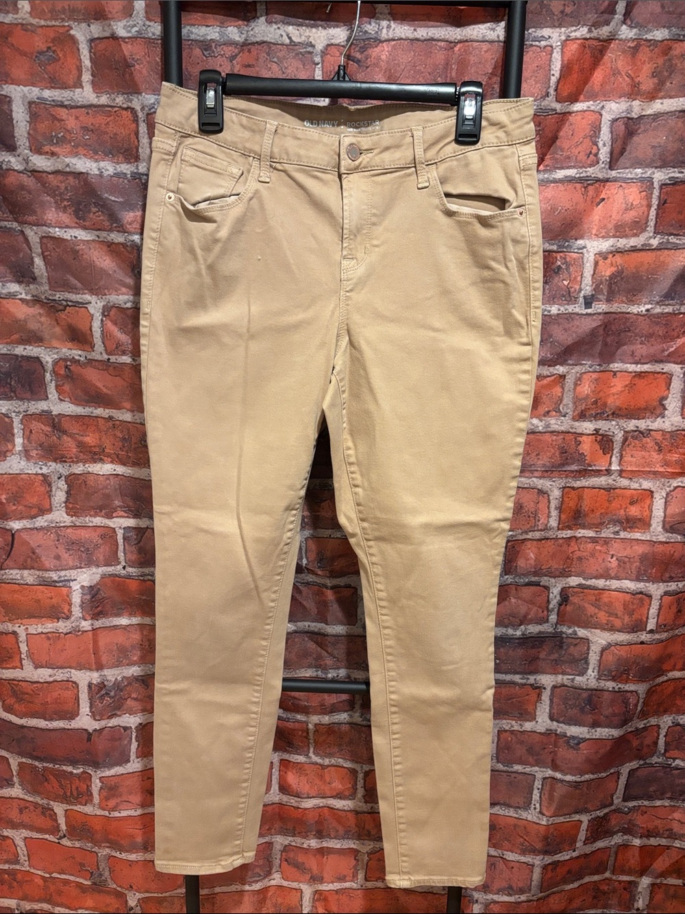 Old Navy Women’s Skinny Jeans in Khaki Tan